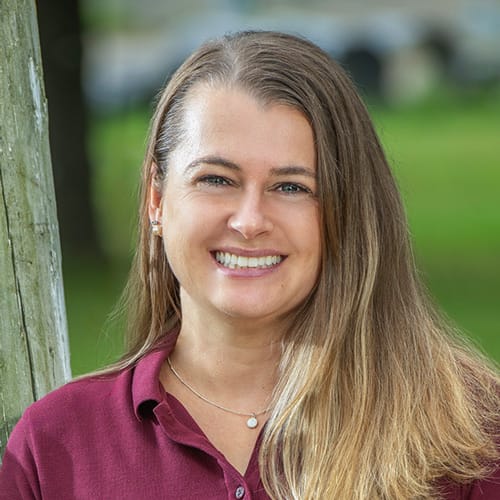 Becca, Great Lakes Equine Customer Service Representative